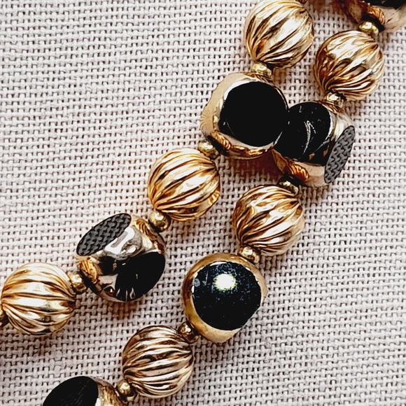 Vintage Two Strand Gold Plated & Black Bead Necklace 16” including Extender - Picture 5 of 13